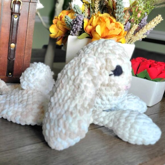 Hand Crochet Bunny/Snuggy/Lovee Baby Blanket - Picture 4 of 4